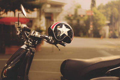 Choisir un casque de moto