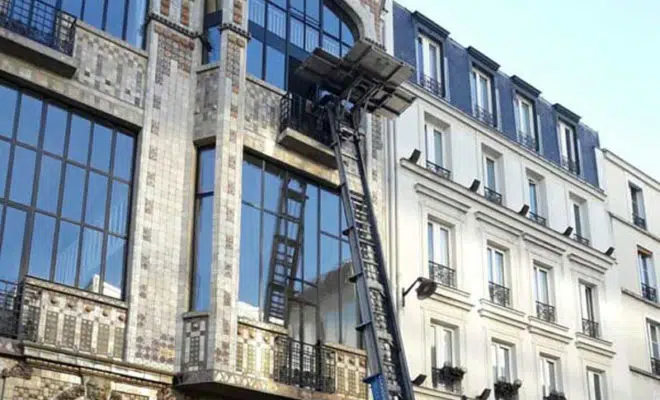 monte meubles en location