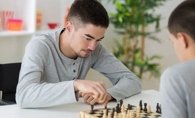 apprendre les échecs