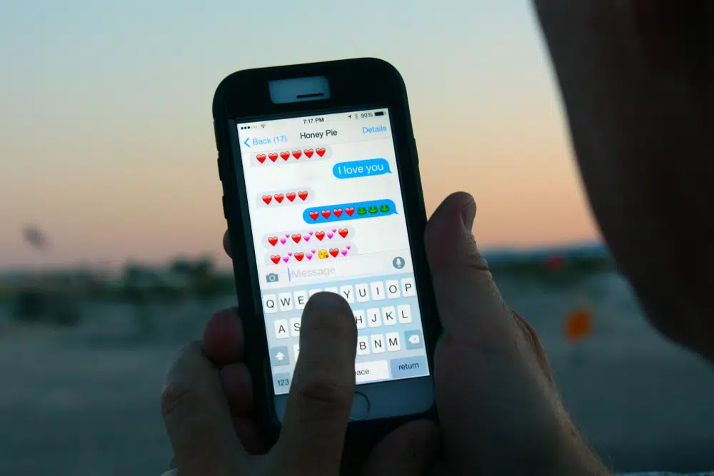 clavier virtuel pour téléphone