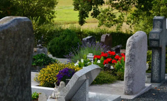 Comment organiser des obsèques pas chères ?