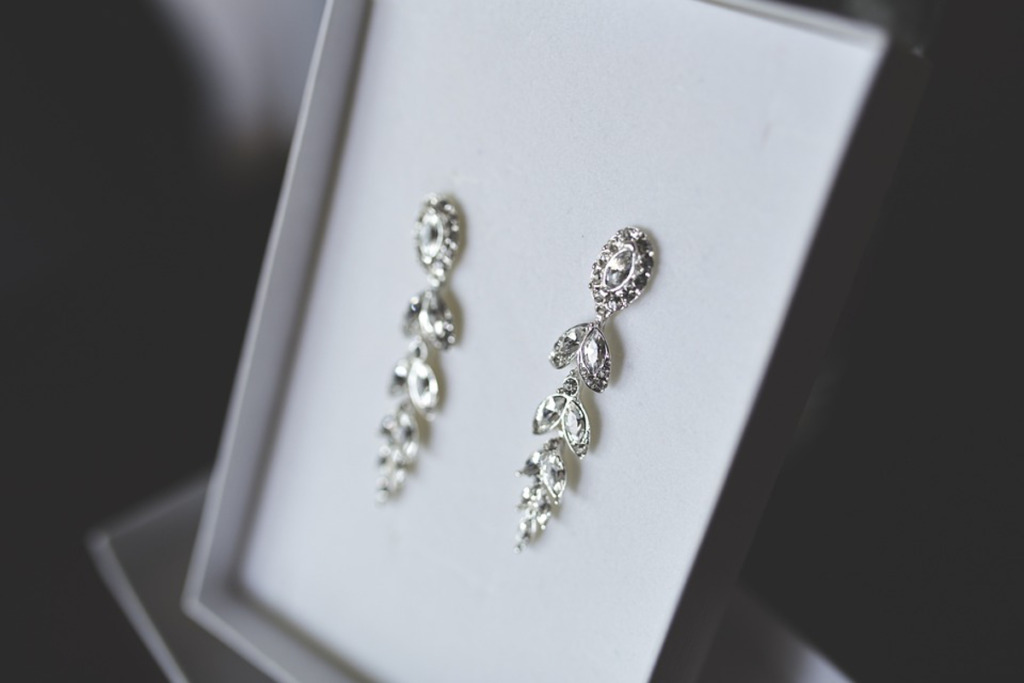boucles d'oreilles grimpantes