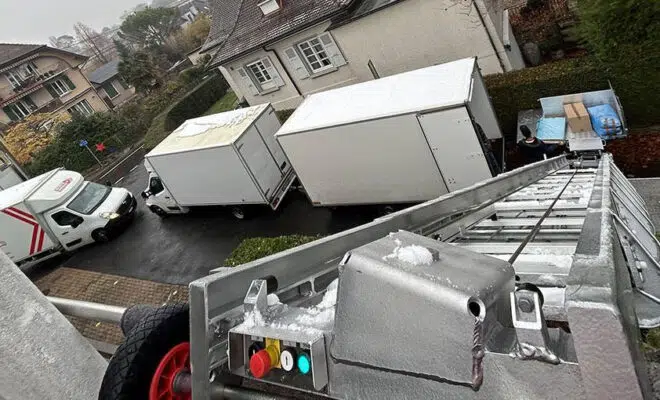 monte-meuble à Lausanne