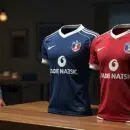 découvrez notre comparatif des maillots du stade français, en mettant l'accent sur le modèle domicile de 2012. analyse des caractéristiques, du design et des performances, pour savoir si ce maillot mérite sa place dans votre collection.