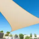 découvrez les erreurs courantes à éviter lors de l'installation de votre voile d'ombrage triangulaire pour assurer une protection optimale et une installation durable.