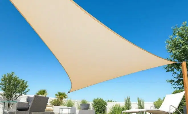 découvrez les erreurs courantes à éviter lors de l'installation de votre voile d'ombrage triangulaire pour assurer une protection optimale et une installation durable.