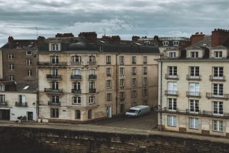 Comment rénover un bâtiment ancien à Nantes ?